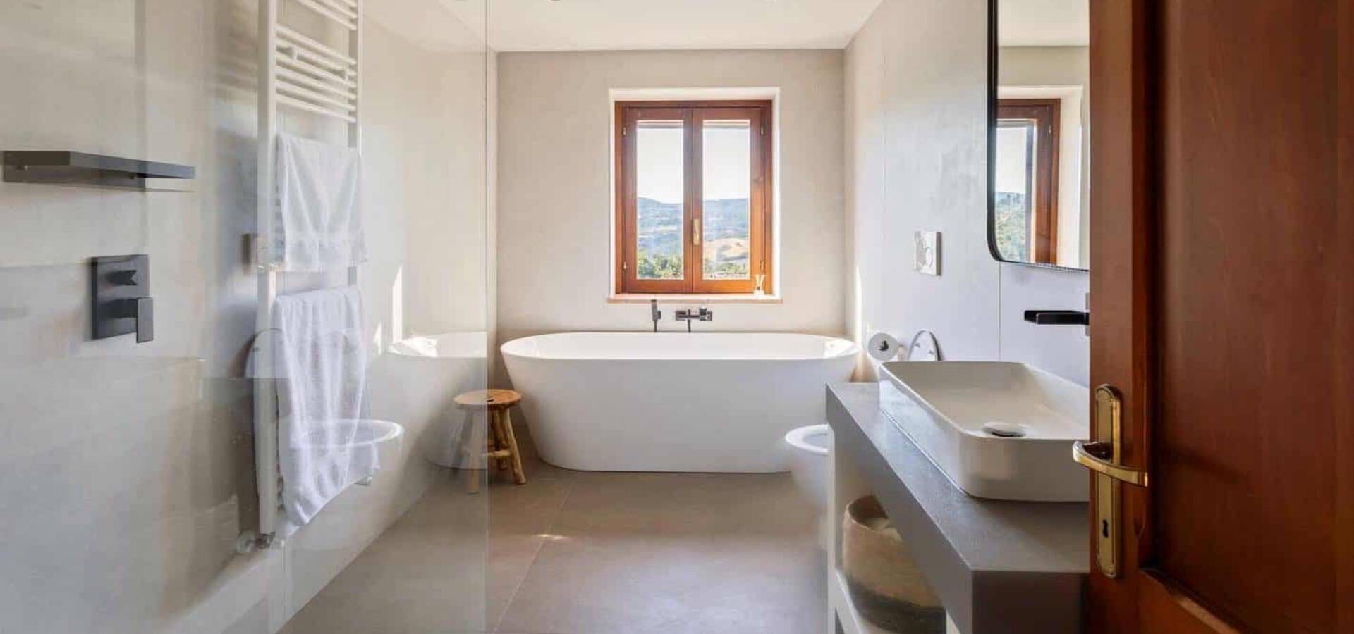 D7F4FA45-8B30-43D2-88DA-B5377539E032