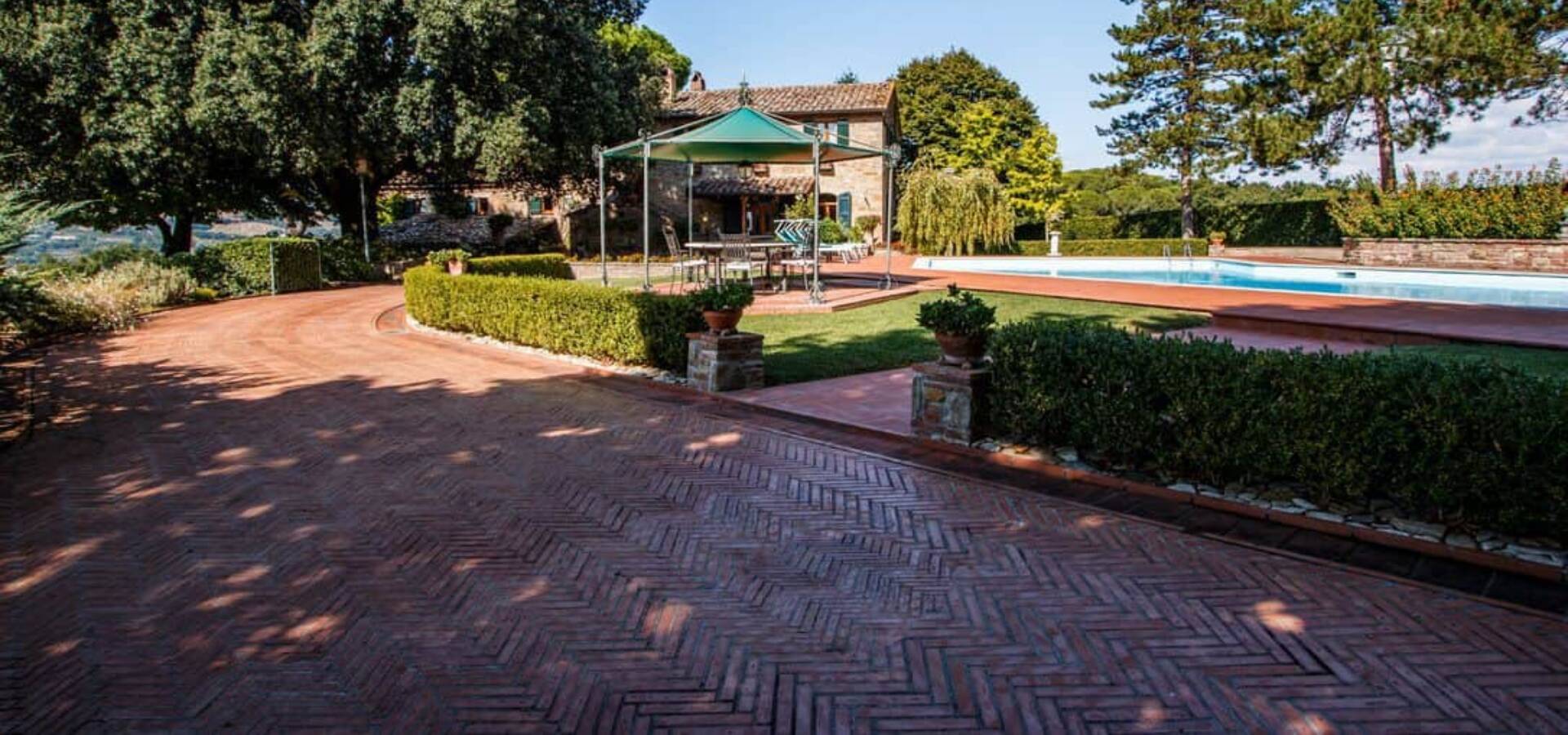 UNADJUSTEDNONRAW_thumb_210