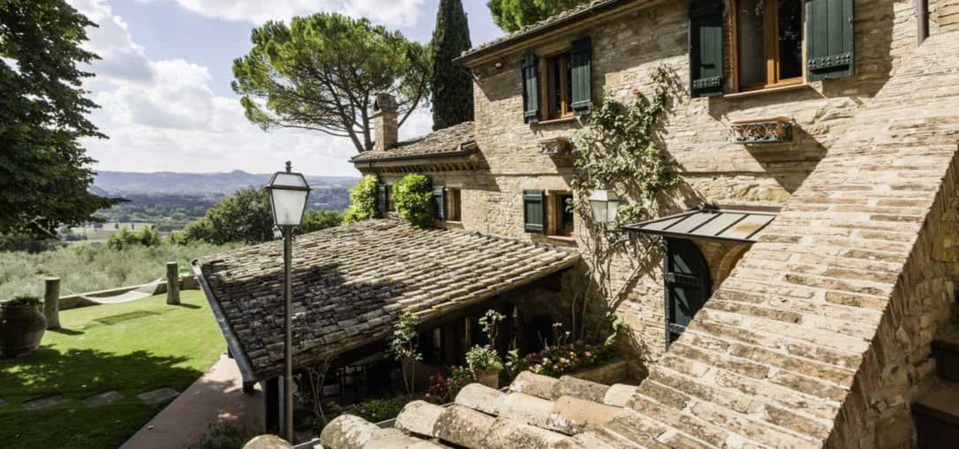 UNADJUSTEDNONRAW_thumb_24d