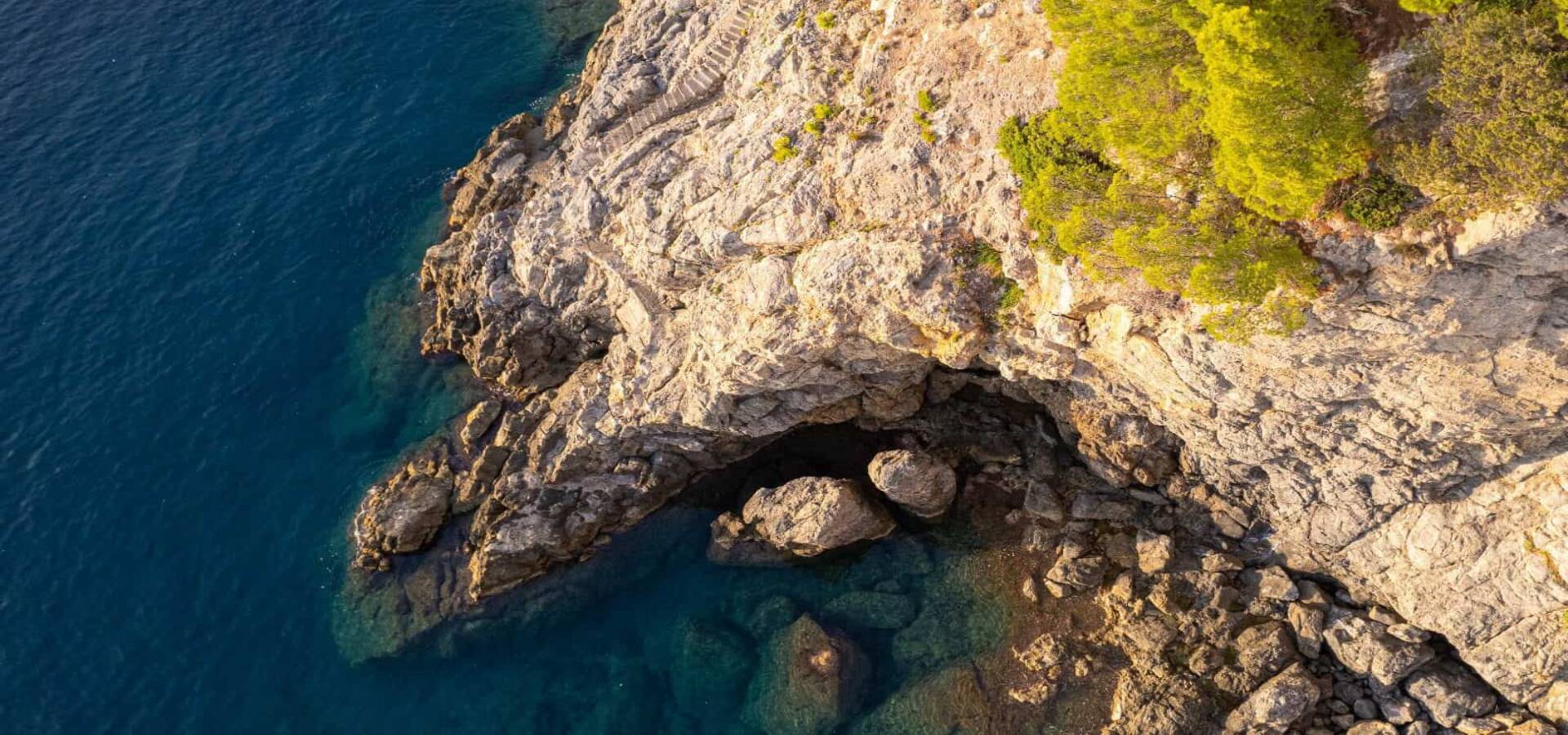 WhatsApp Image 2024-10-15 at 16.14.46 (1)