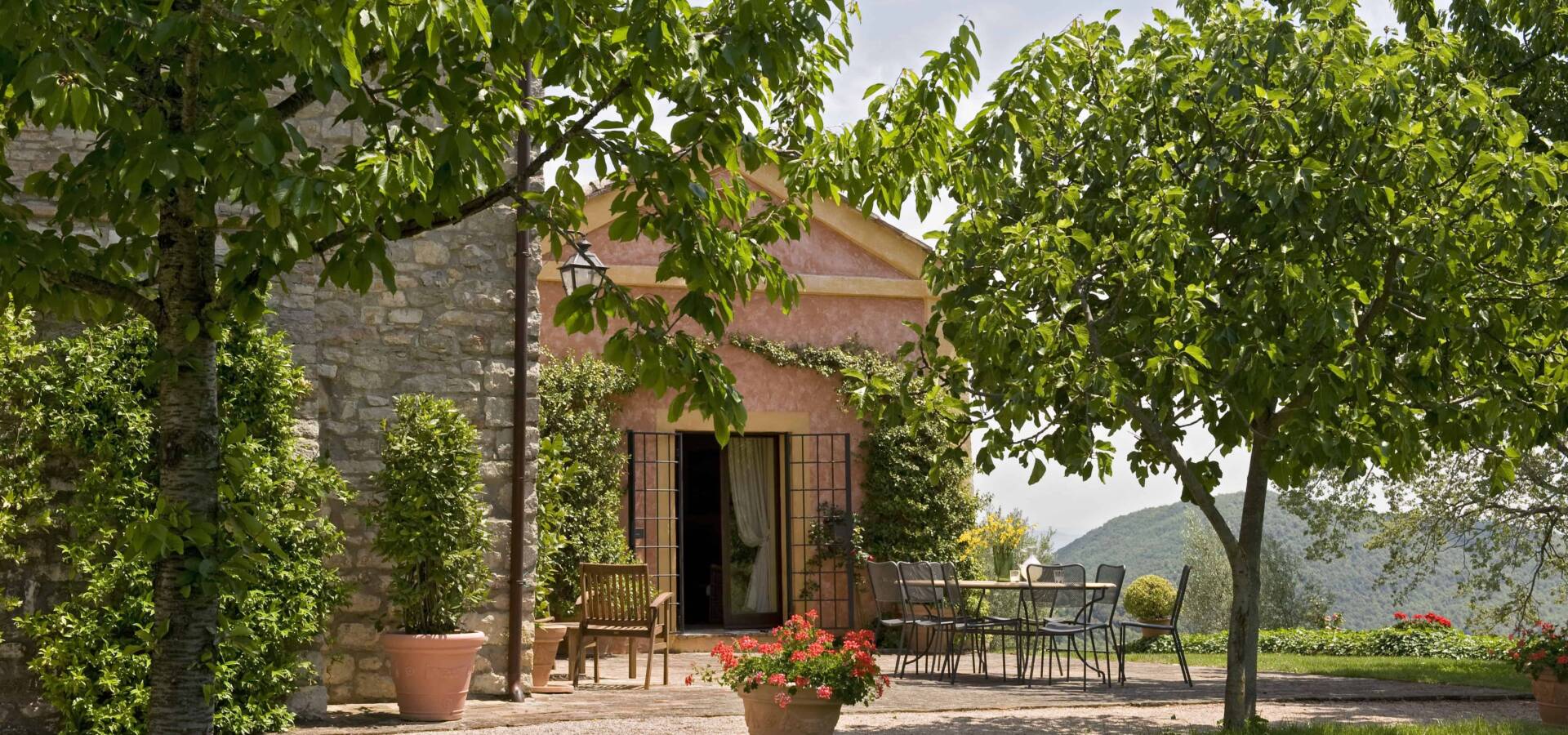 Country golf club and estate