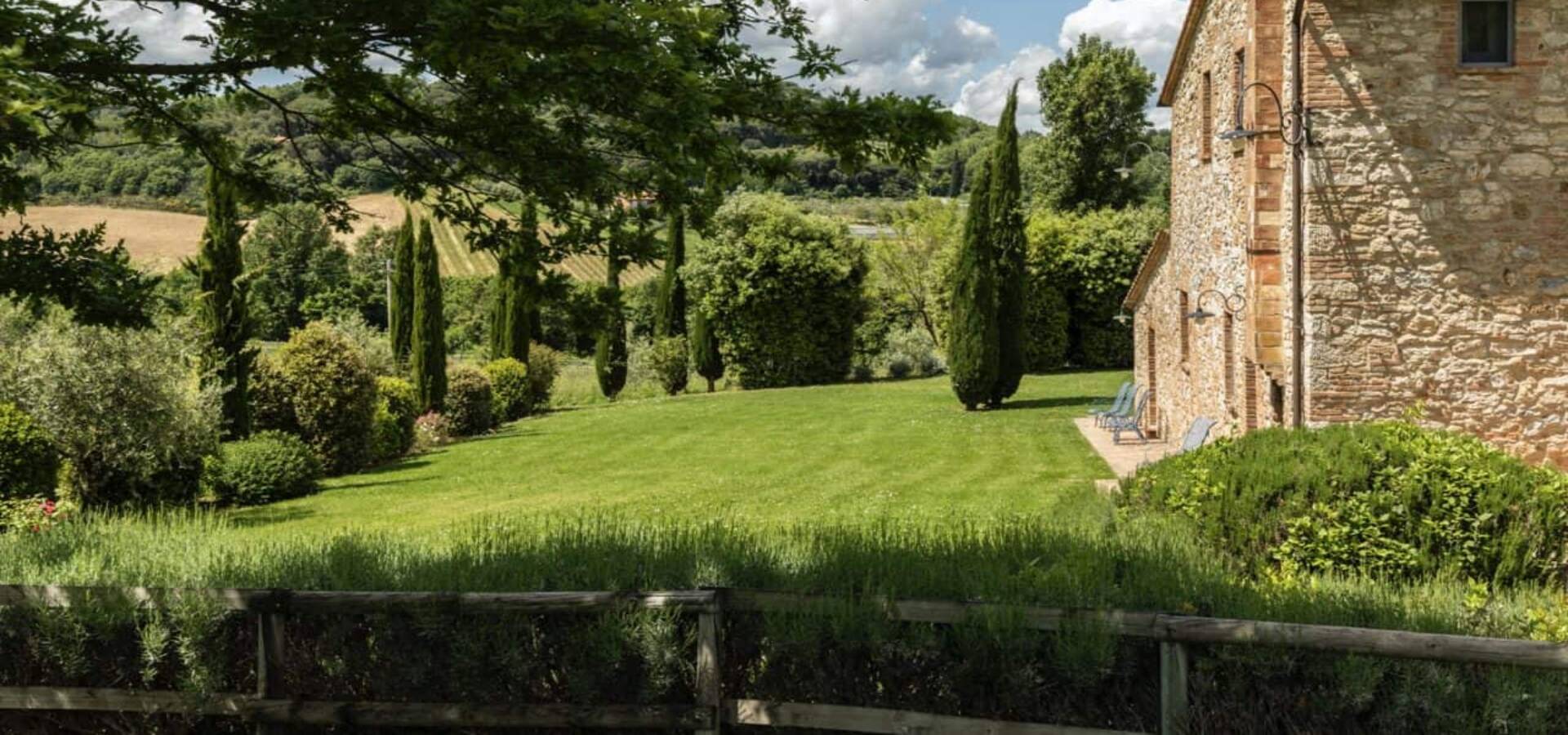 23 villa lato suite pozzo copia