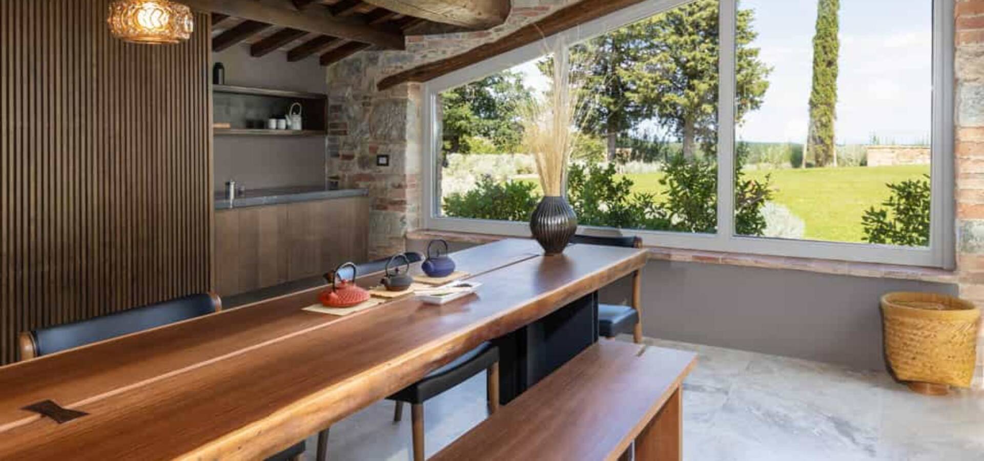 CDC_CetenaRossa_Dining_lo_res_RGB-24