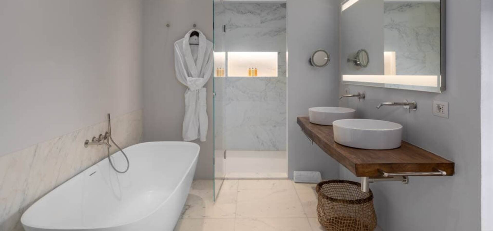 CDC_CetenaRossa_bathroom_lo_res_RGB-38