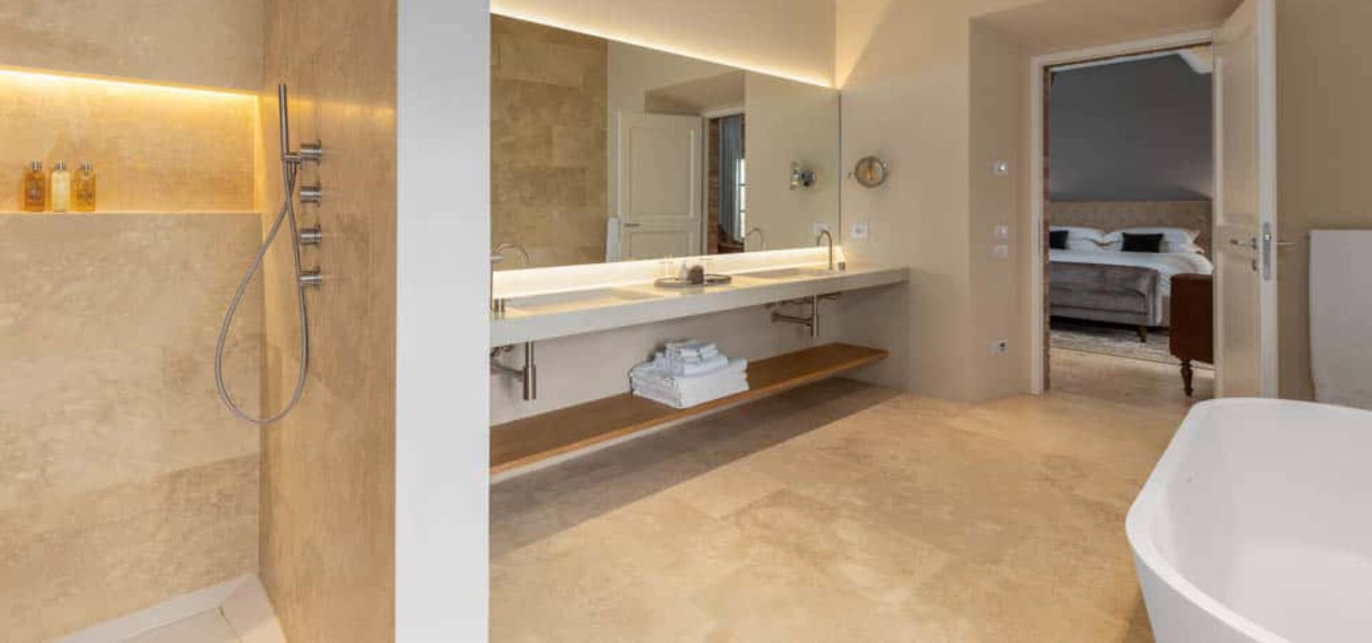 CDC_CetenaRossa_bathroom_lo_res_RGB-42