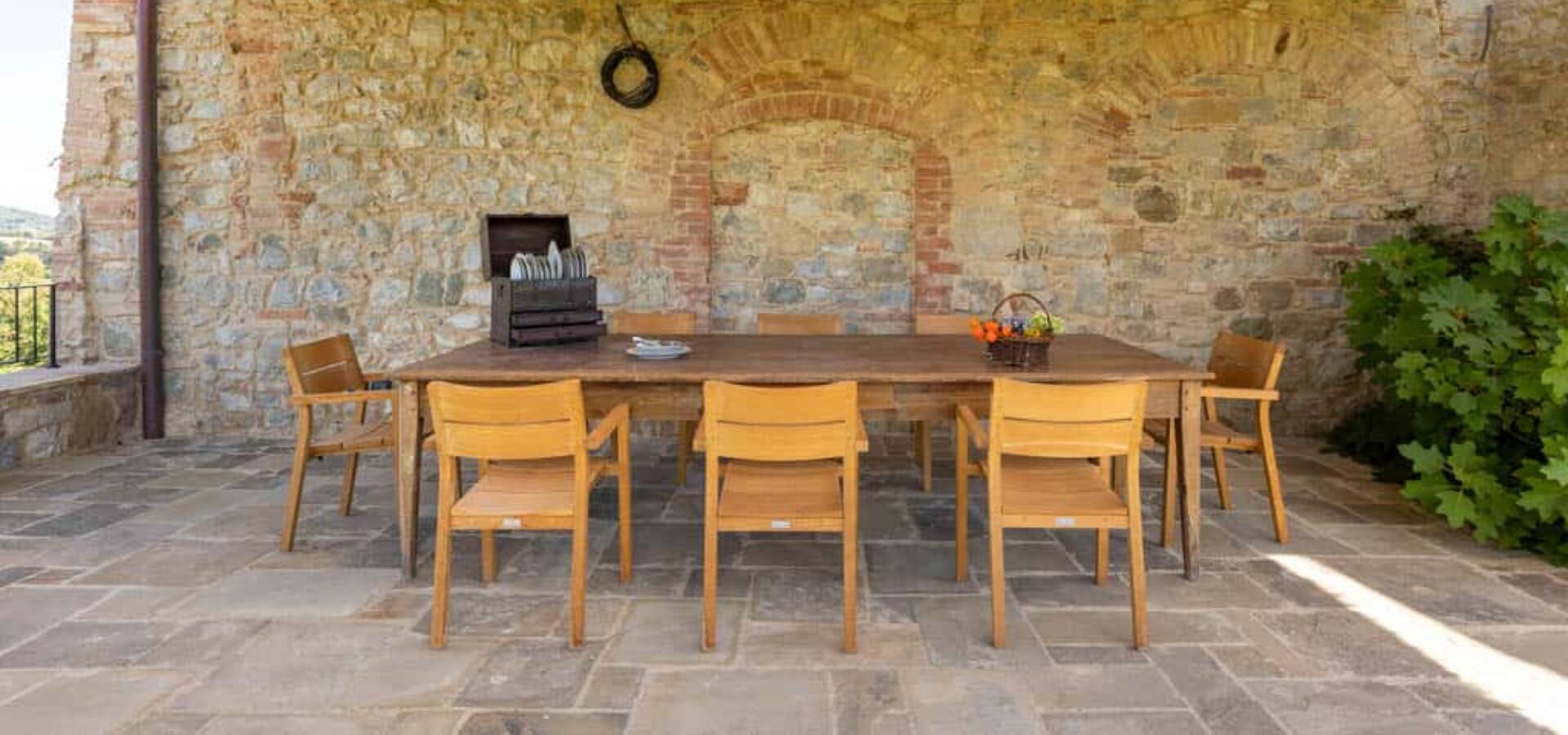 CDC_CetenaRossa_patio_lo_res_RGB-27