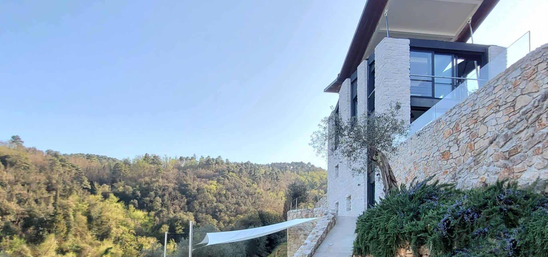 GUESTHOUSE external views (4)