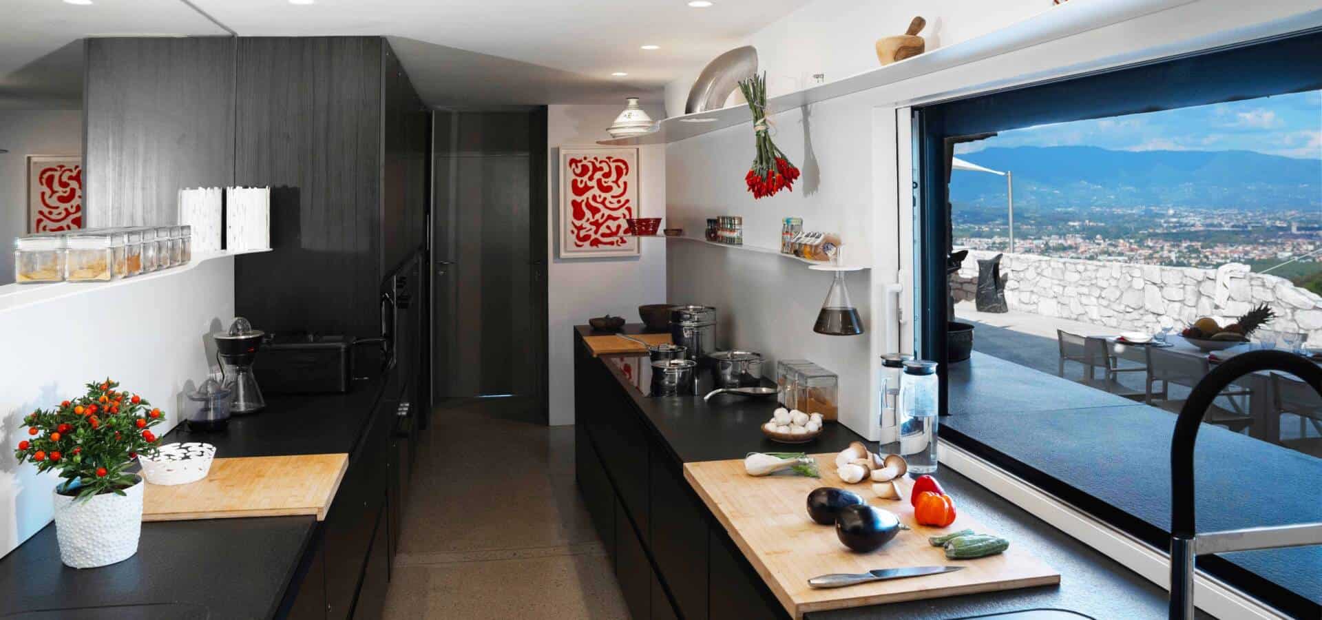 MAIN HOUSE kitchens(3)