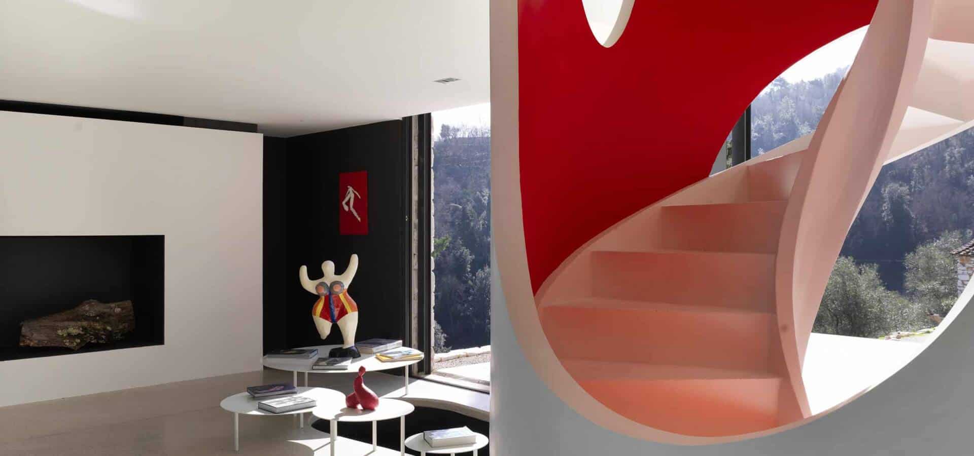 MAIN HOUSE living room(5)