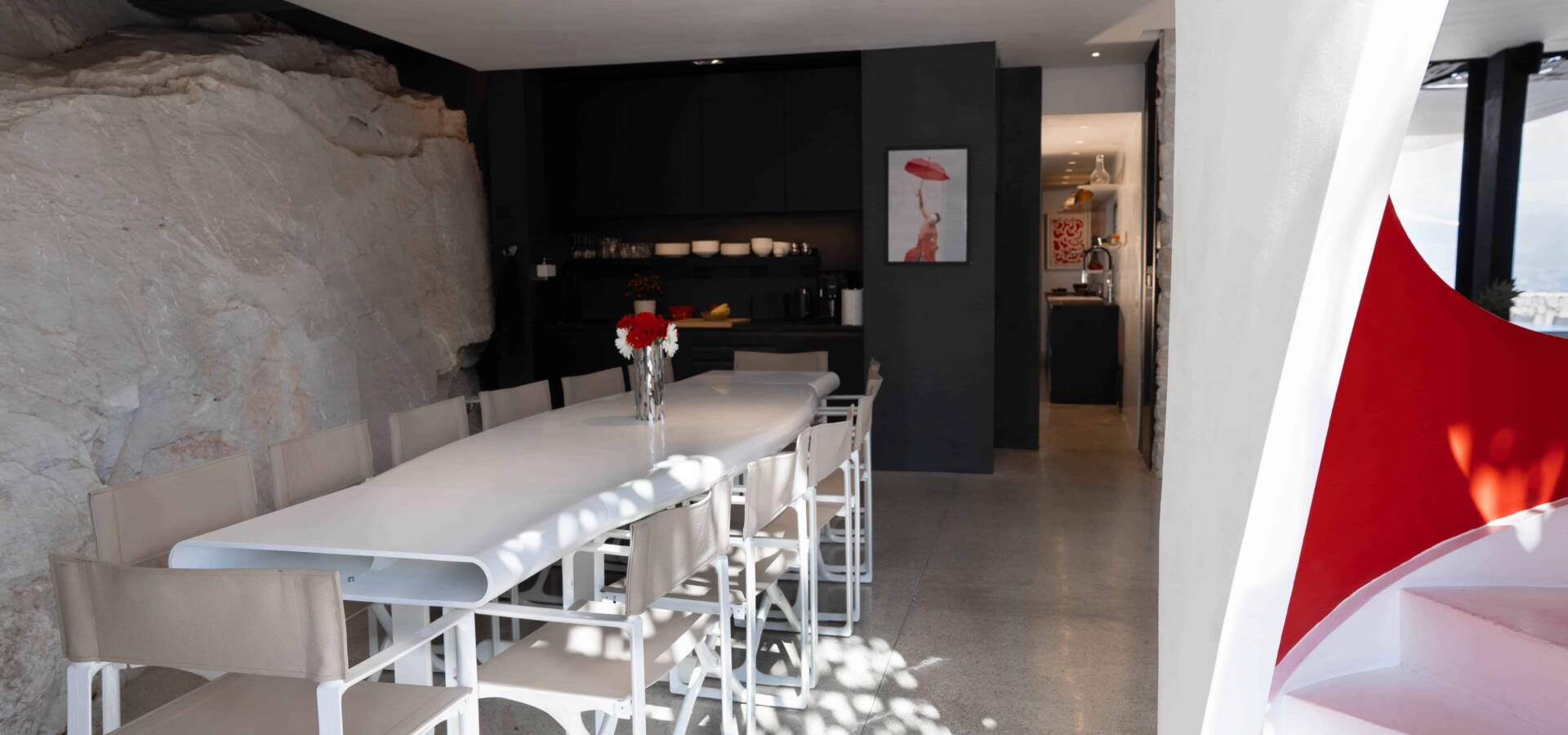 MAIN HOUSE living room(8)