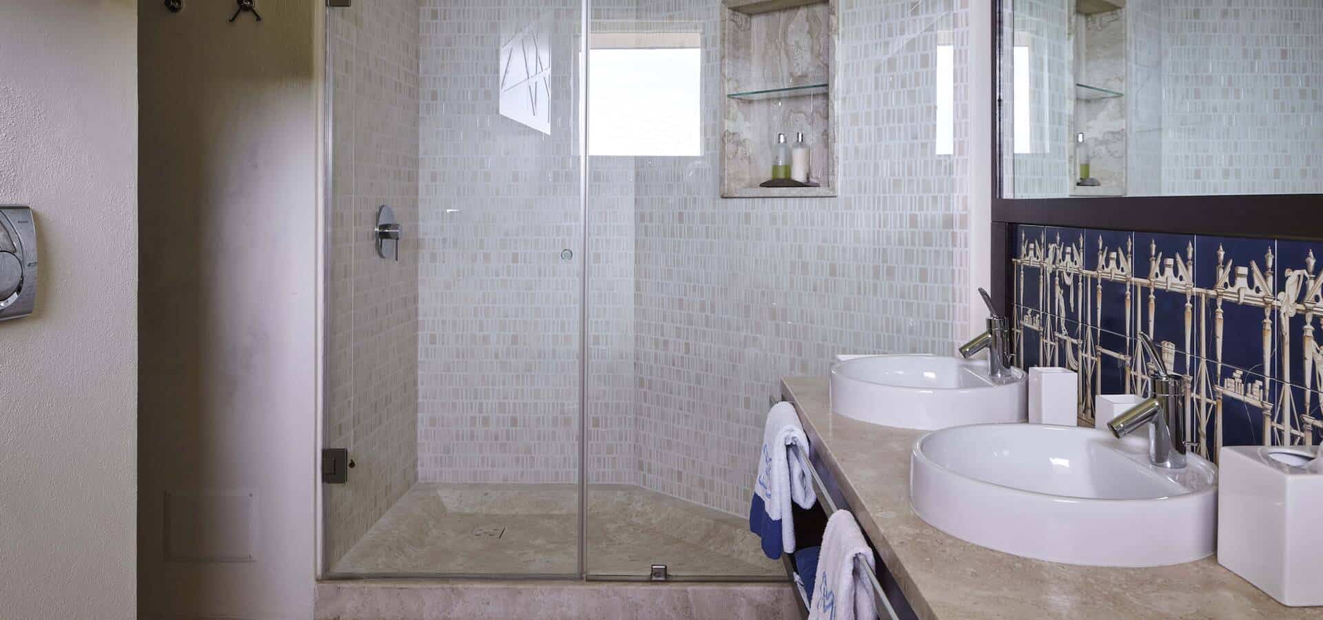 villa Mariza, Palau,