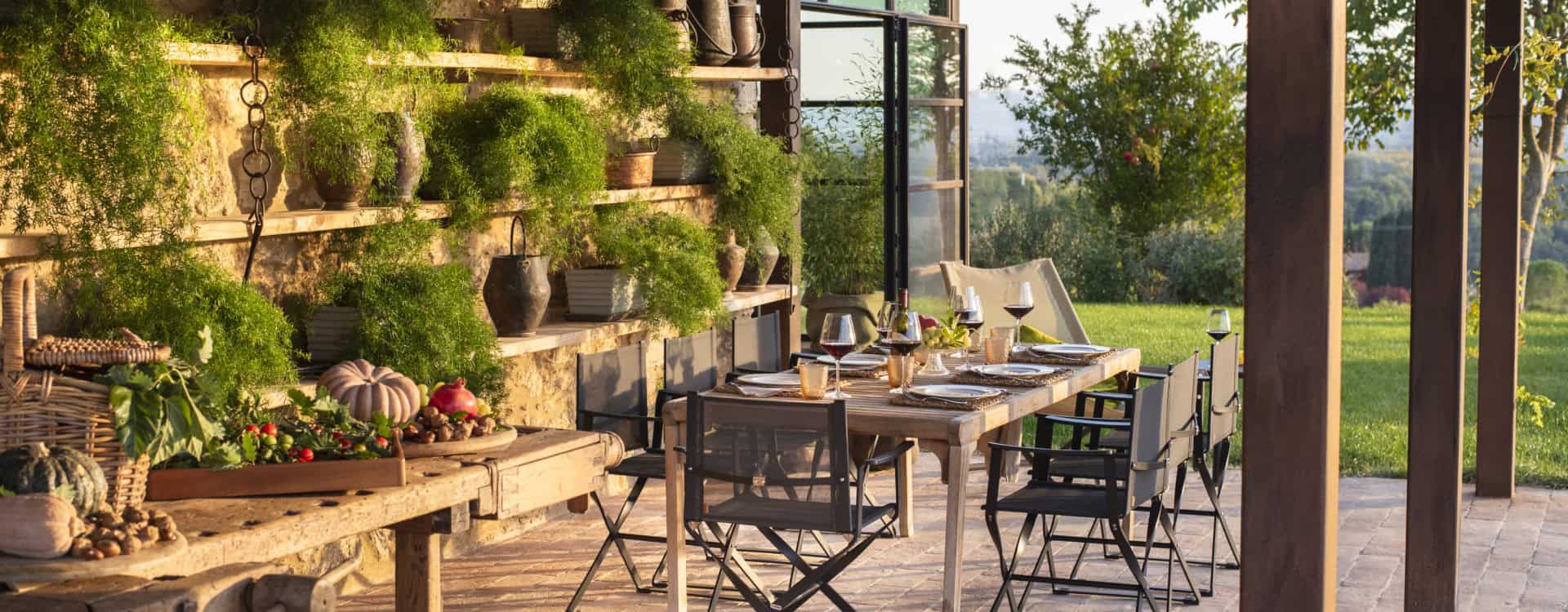 2_CONVIVIAL OUTDOOR AREAS