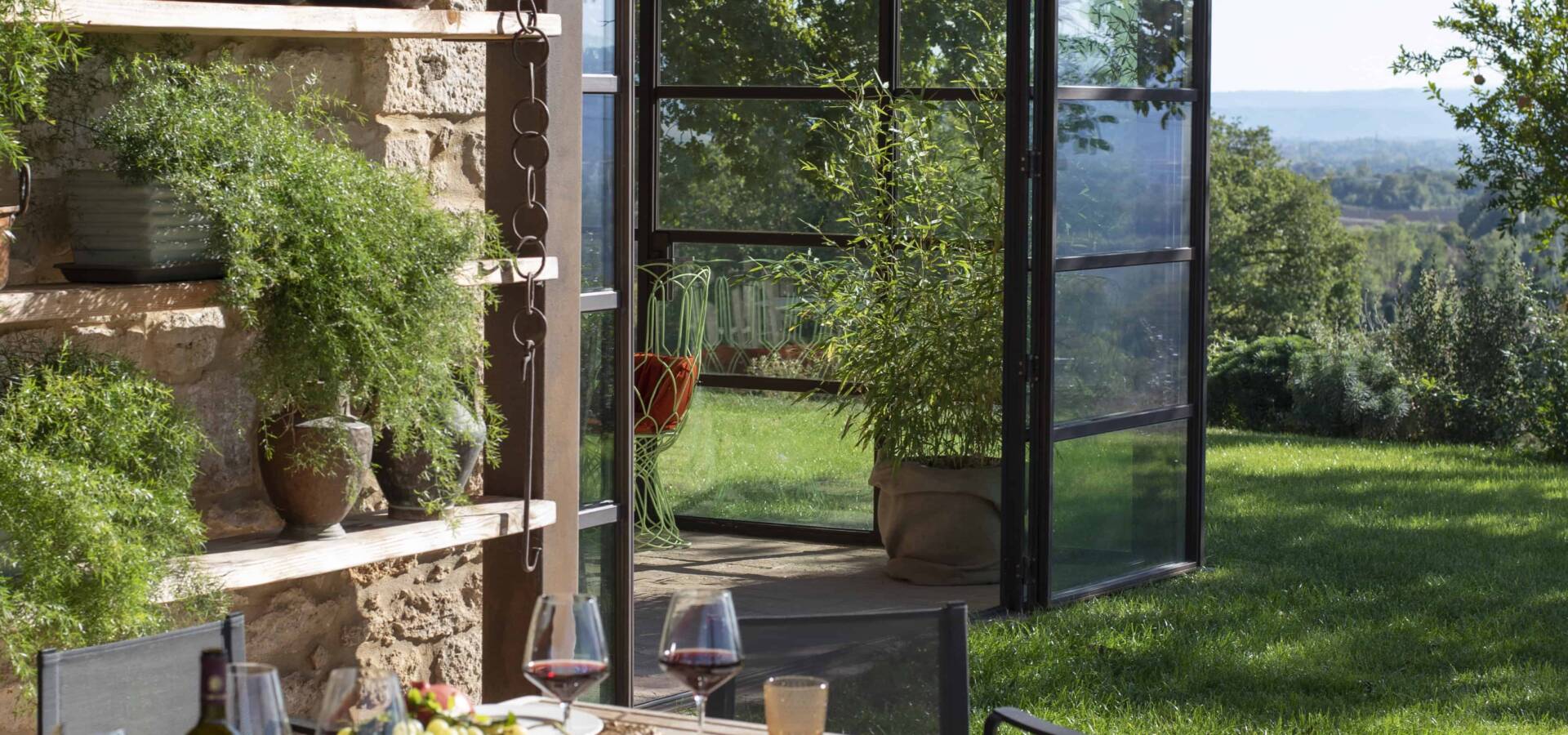 3_CONVIVIAL OUTDOOR AREAS