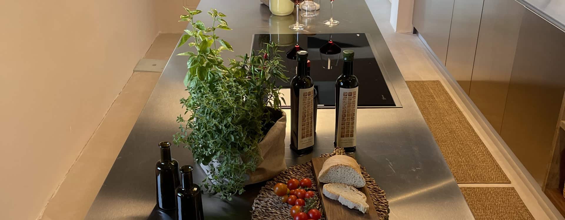 4_KITCHEN