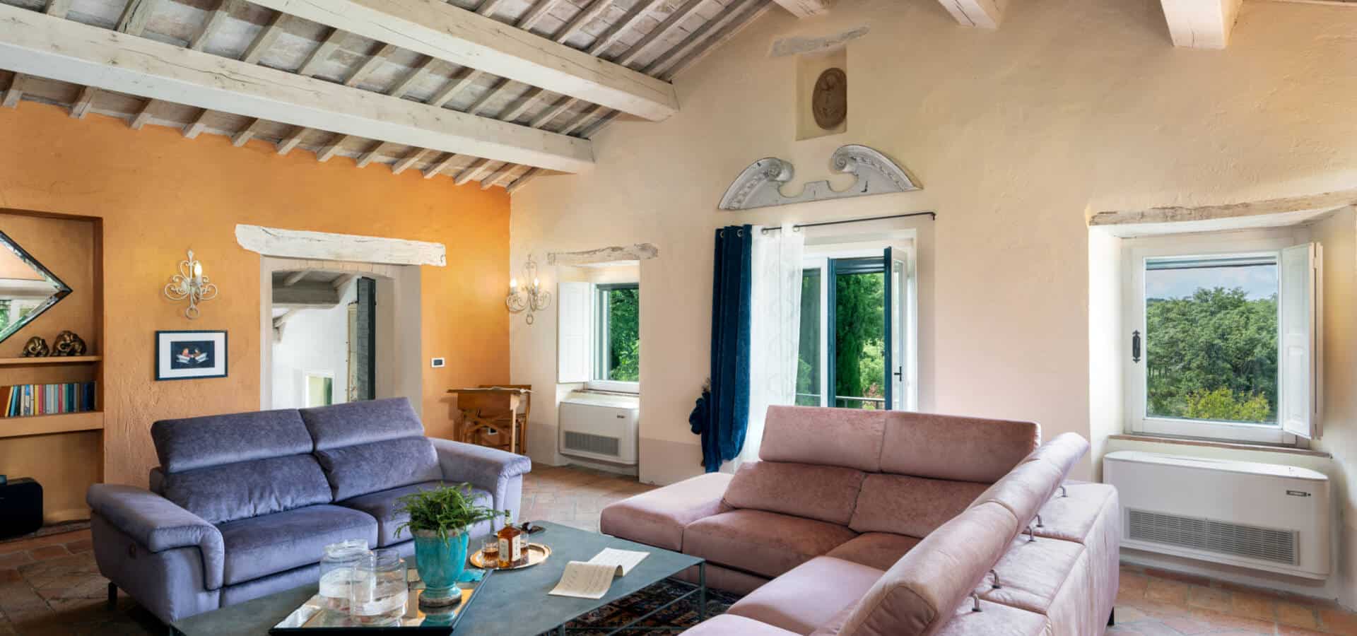 57 Fist floor lounge