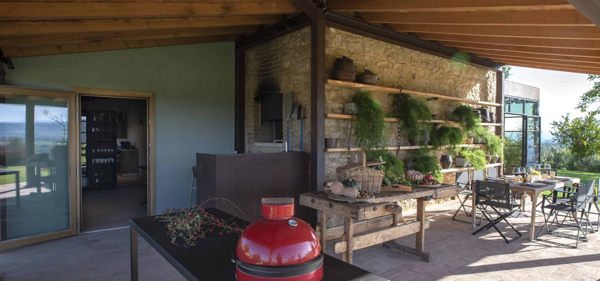 8_CONVIVIAL OUTDOOR AREAS