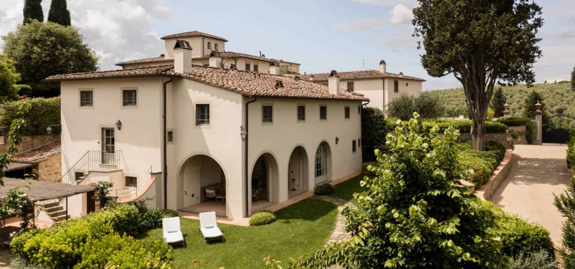 DG_Il Frantoio_exterior view_Moggi_June2024 LR