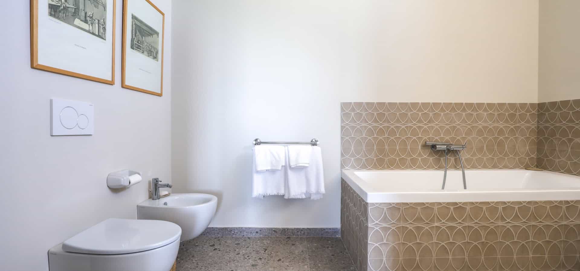 En Suite master Bathroom 4