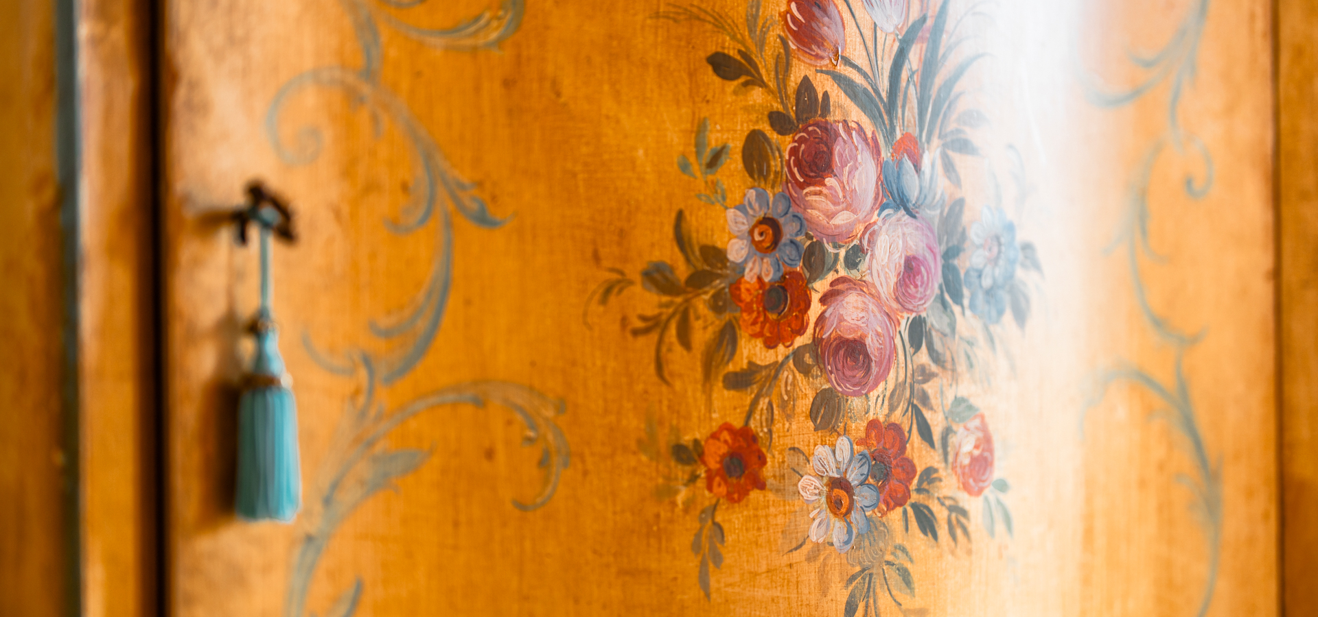 VILLA MONTELANDI_details (2)