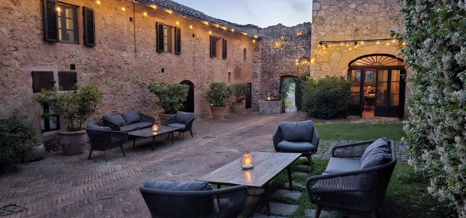 courtyard dusk 2-min