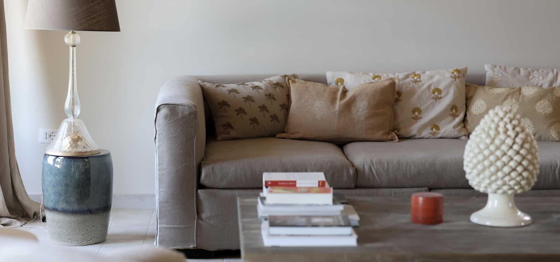 living area detail 4