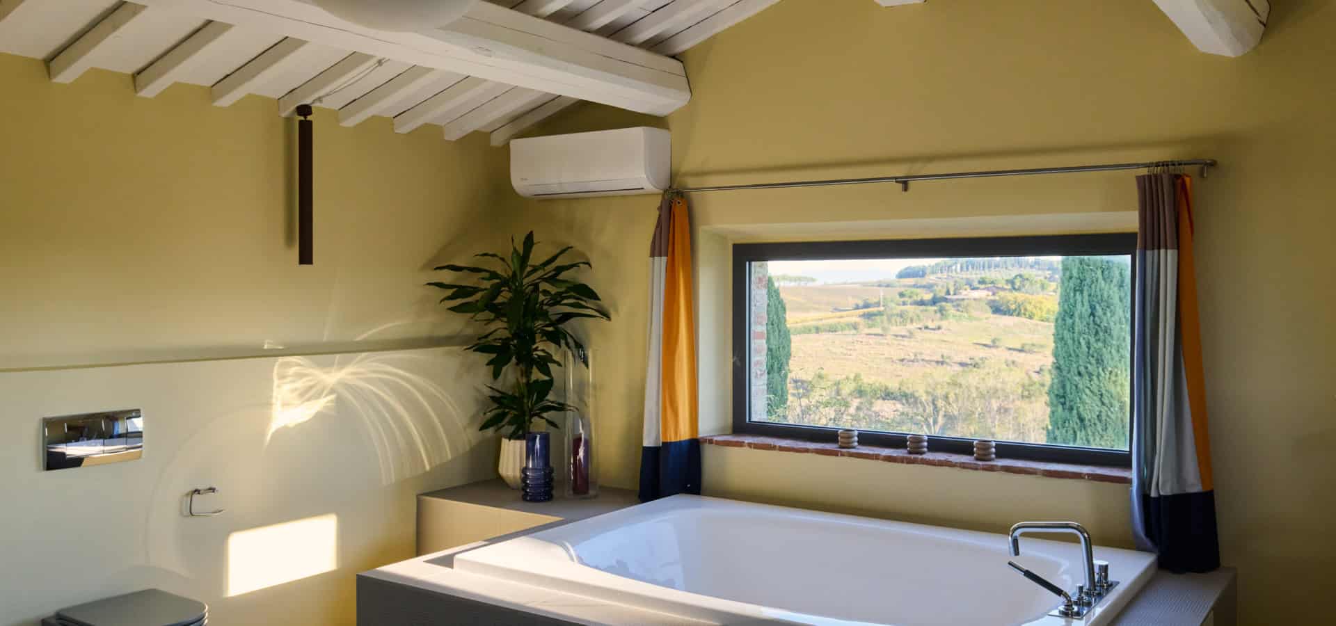 VillaMamo_10_12-10-25_SHOT_02_0230