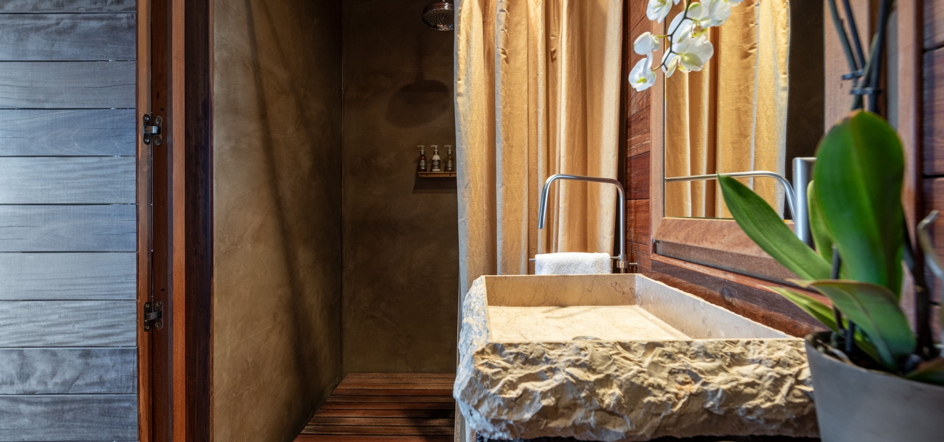 CastelloVicarello056