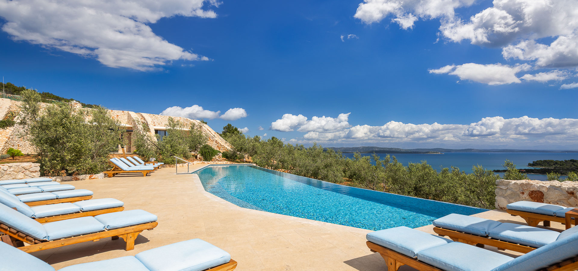 villa-nai-3-3-swimming-pool-08